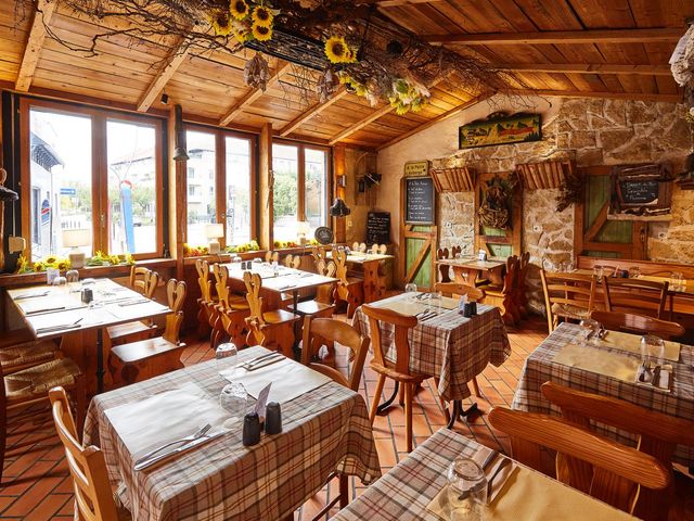 La Petite Auberge 